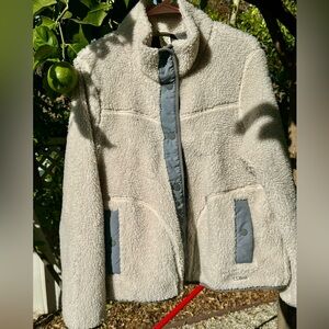 LL Bean Women's Bean's Sherpa Fleece Jacket - large